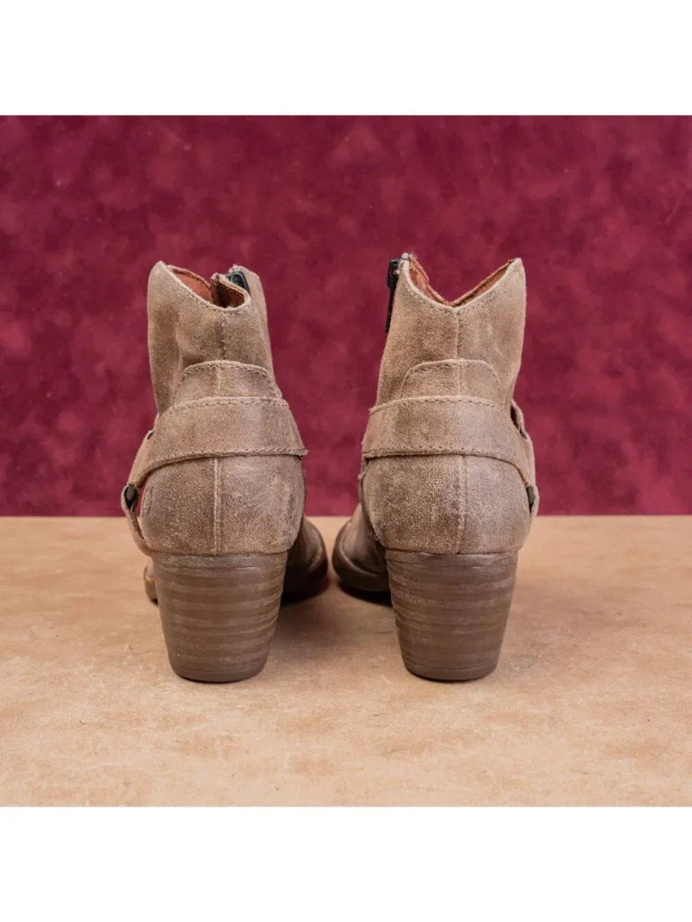 Born Women Distress Suede Zip Modern Western Harness Moto Ankle Boots sz 7.5